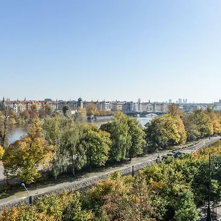 Panoramic Loft Lägenhet Prag