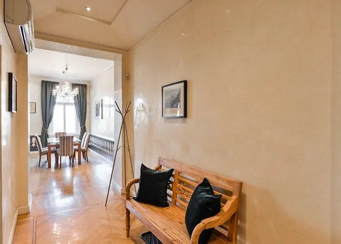 Panoramic Loft アパート